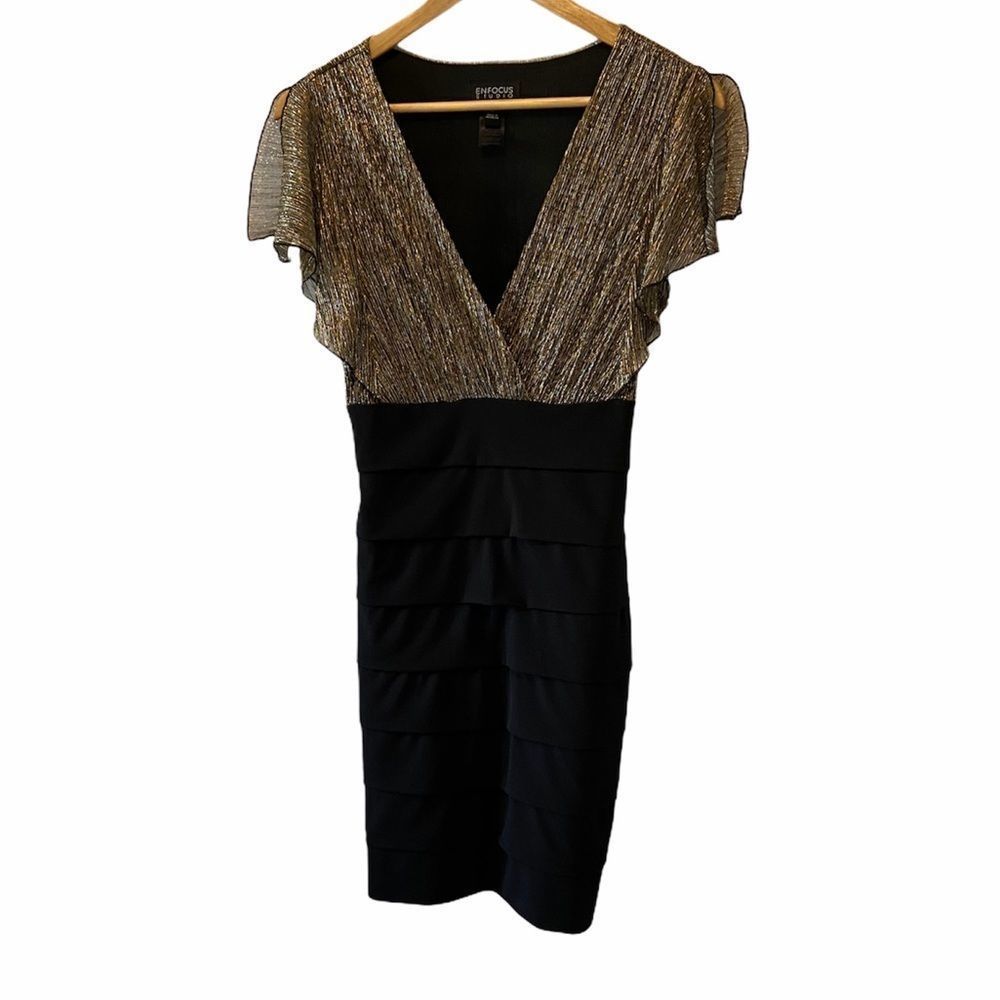 ENFOCUS Studio Metallic Top Deep V Tier Dress 8